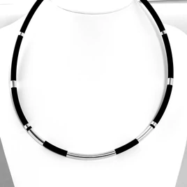Ezüst kaucsukos nyakláncok Ezüst kaucsukos nyakláncok