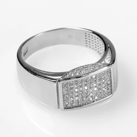 Ezüst pecsét gyűrű cirkónia kővel