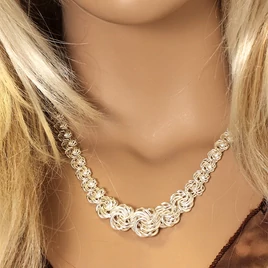 Ezüst rózsa nyaklánc Ezüst rózsa nyaklánc