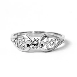 14 karátos fehér arany eljegyzési gyűrű