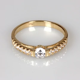 14 karátos arany eljegyzési gyűrű