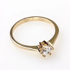 14karátos arany eljegyzési gyűrű