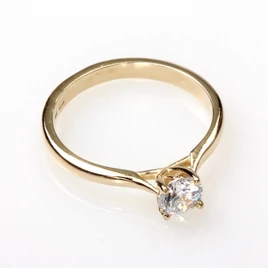 14karátos arany eljegyzési gyűrű