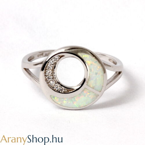 Ezüst gyűrű opál kővel